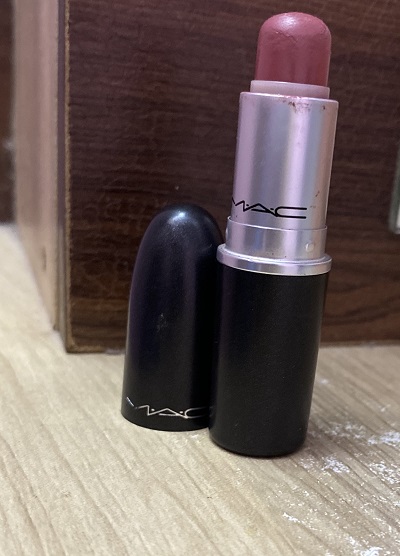 Lipstick Review