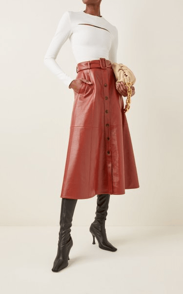 Leather midi skirt in cute fall outfits for women