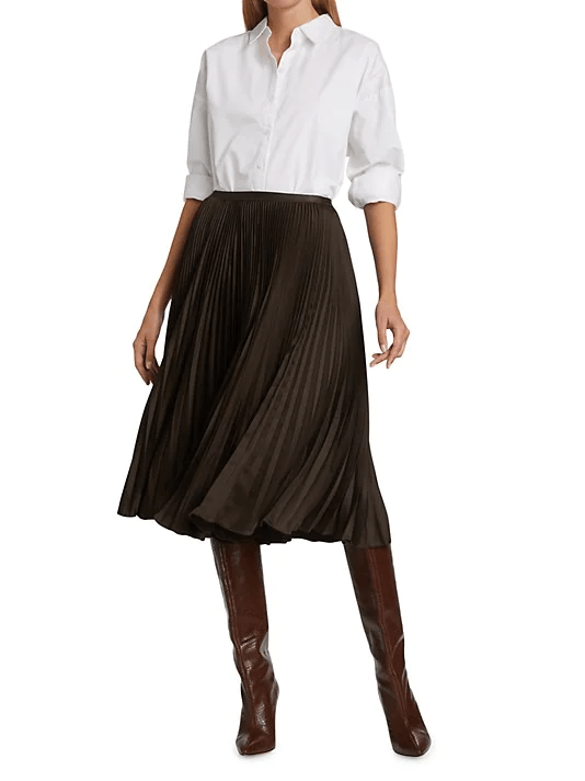 pleated skirt in cute fall outfits for women
