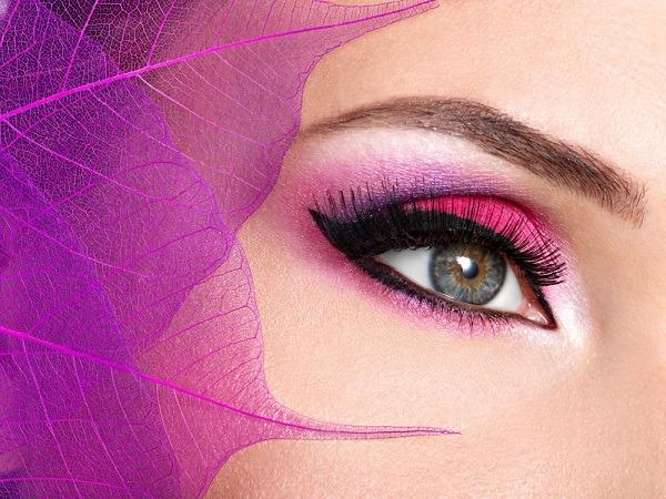 makeup essentials for eyes - must-have