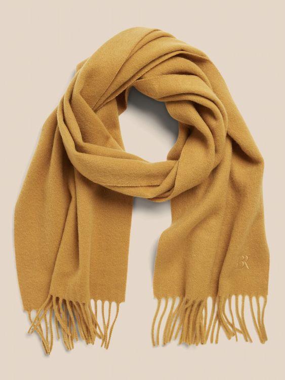 cashmere scarf in best accessories for women