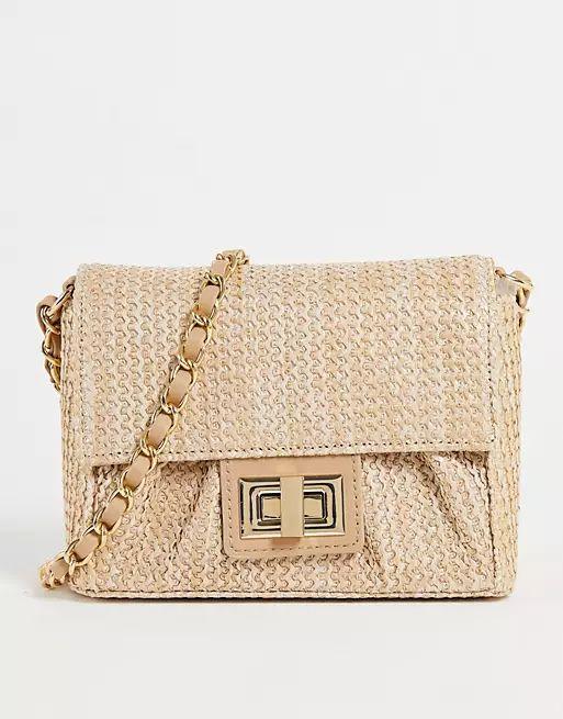 cross body bag in best fashion accessories for women