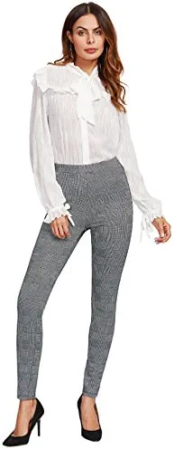 leggings + blouse in cute summer outfit ideas for women