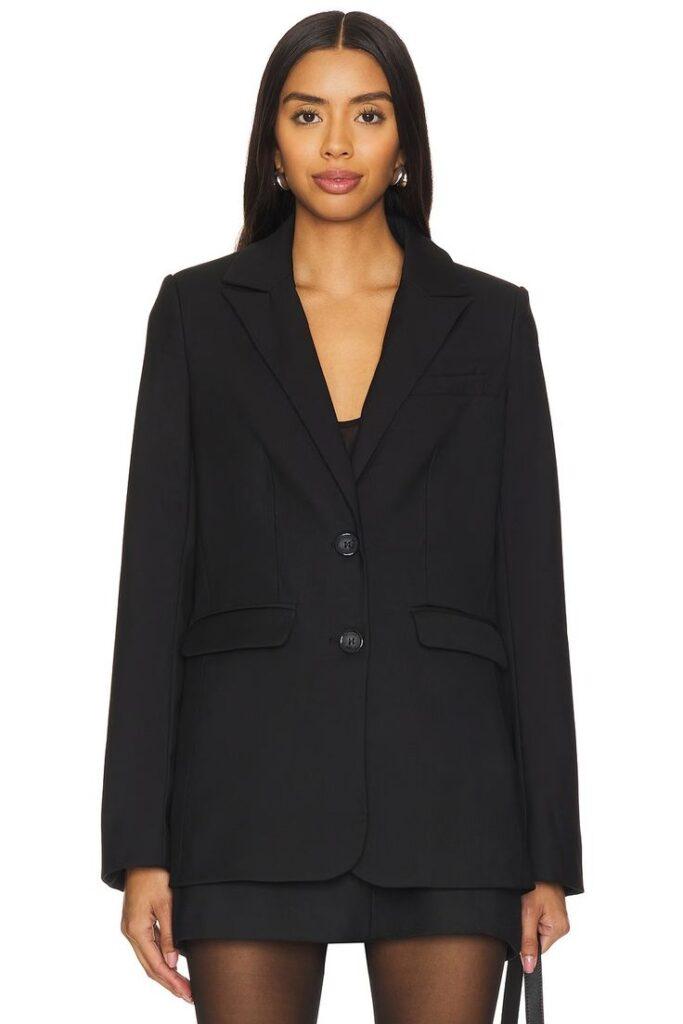 black oversized blazer - spring summer 2025 fashion trends