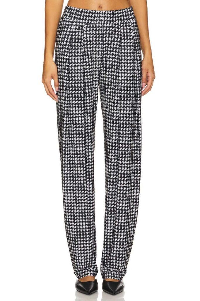 check trousers - spring summer 2025 fashion trends