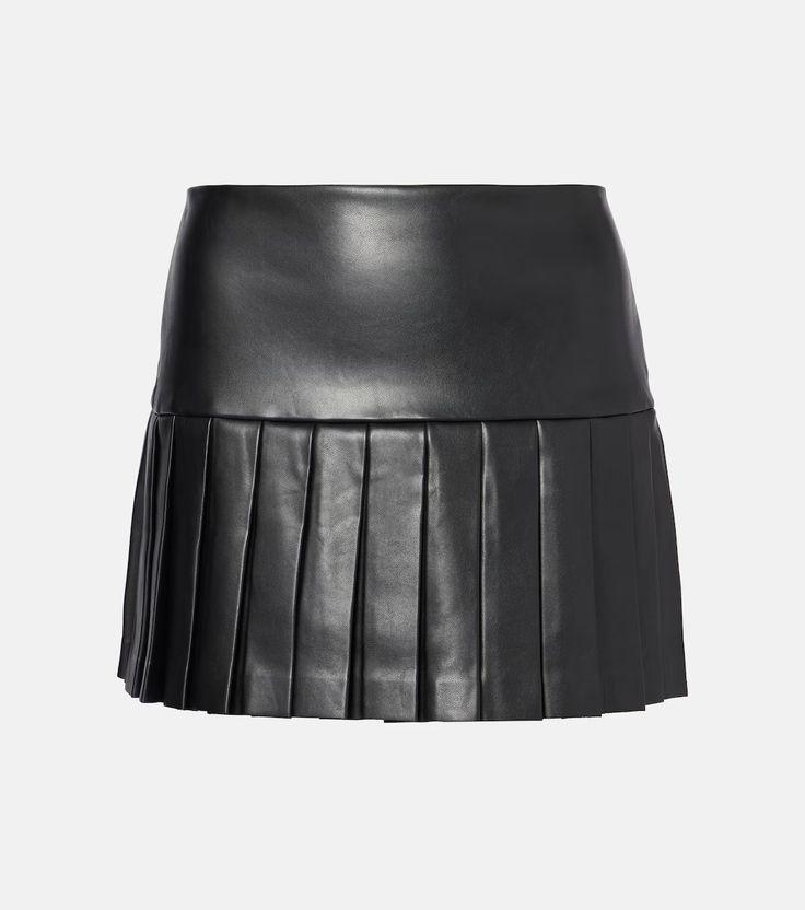 knife pleat skirt in leather - spring summer 2025 fashion trends